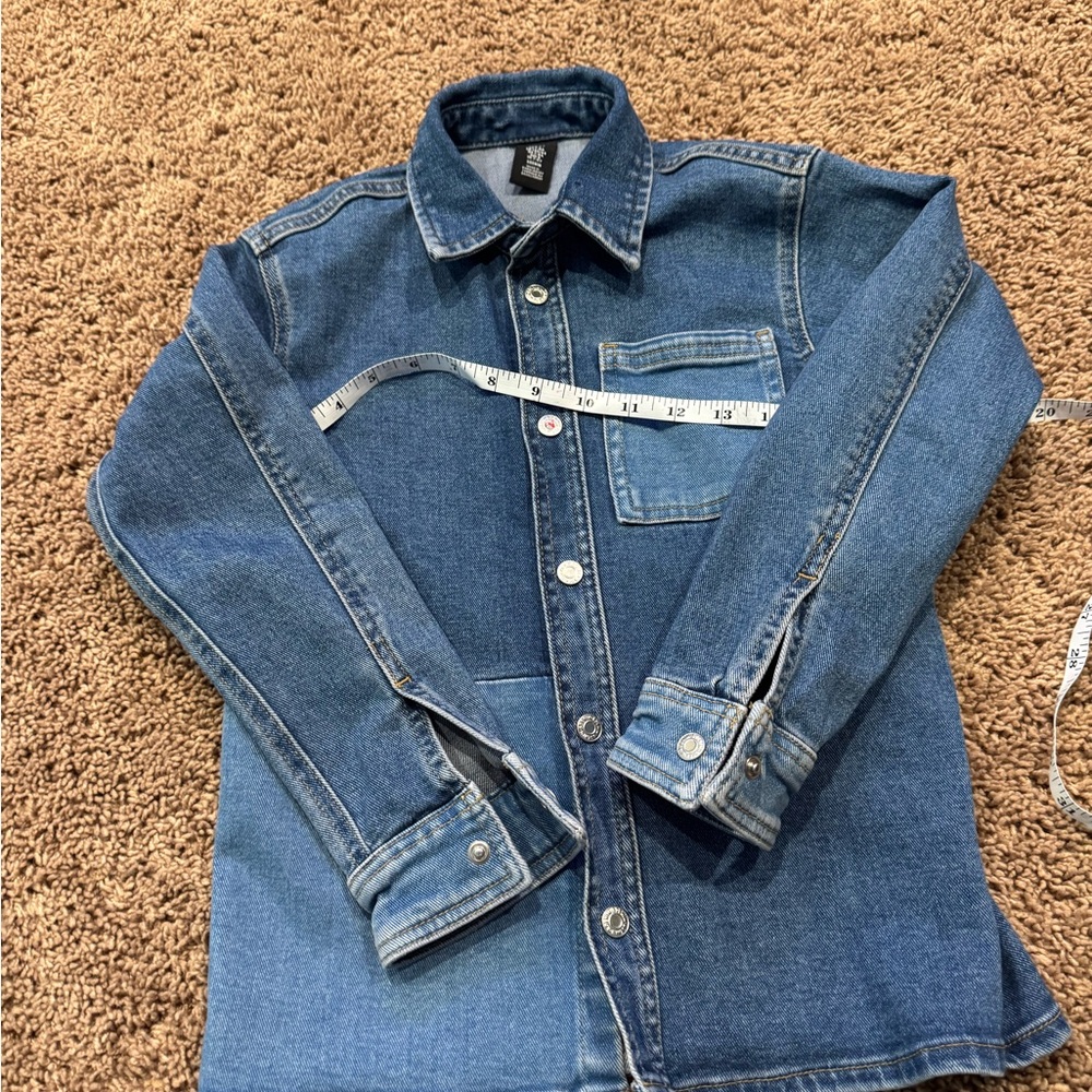 H&M Denim Button-Up Shirt with Pocket - Picture 4 of 6